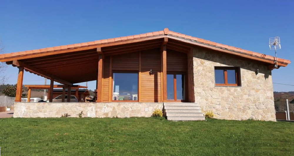 Vivir en una casa de madera y piedra es la mejor opción en Galicia